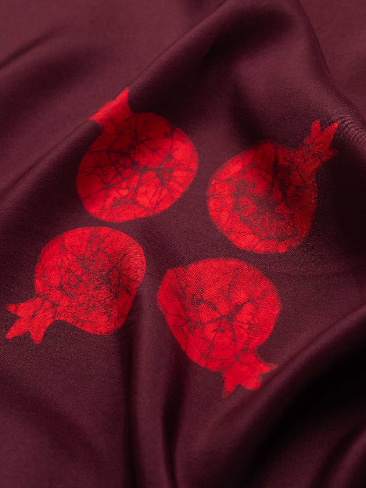 JANANA CARRÉ RED & BORDEUX SILK SCARF