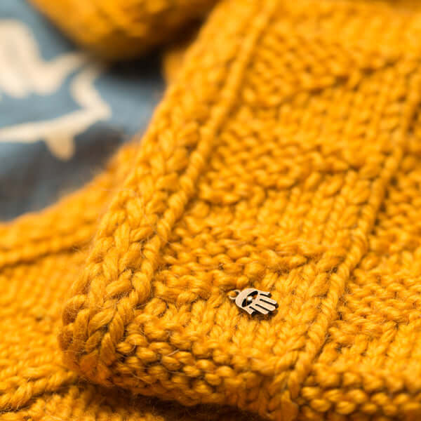 AYNUR OCHRE DOUBLE SIDED SCARF - MENZER HAJIYEVA