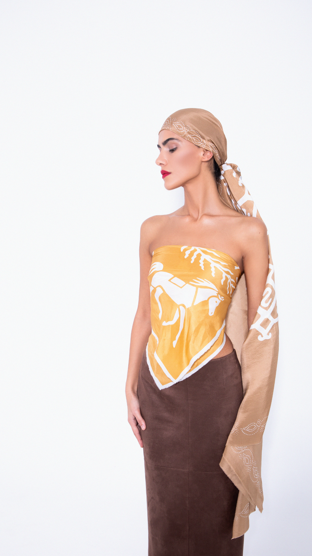 FIRUZA CARRE OCHRE SILK SCARF