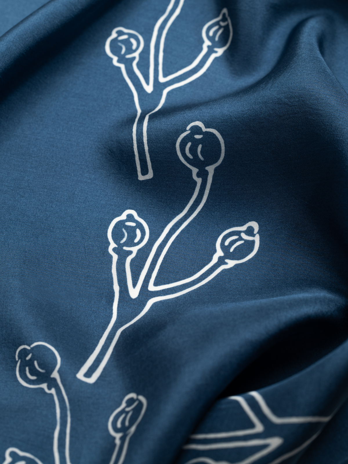 AMINA CARRÉ BLUEBERRY SILK SCARF