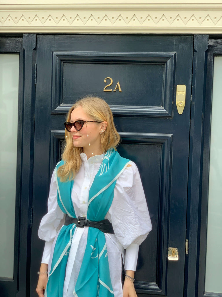 JULIA TIFFANY BLUE - MENZER HAJIYEVA