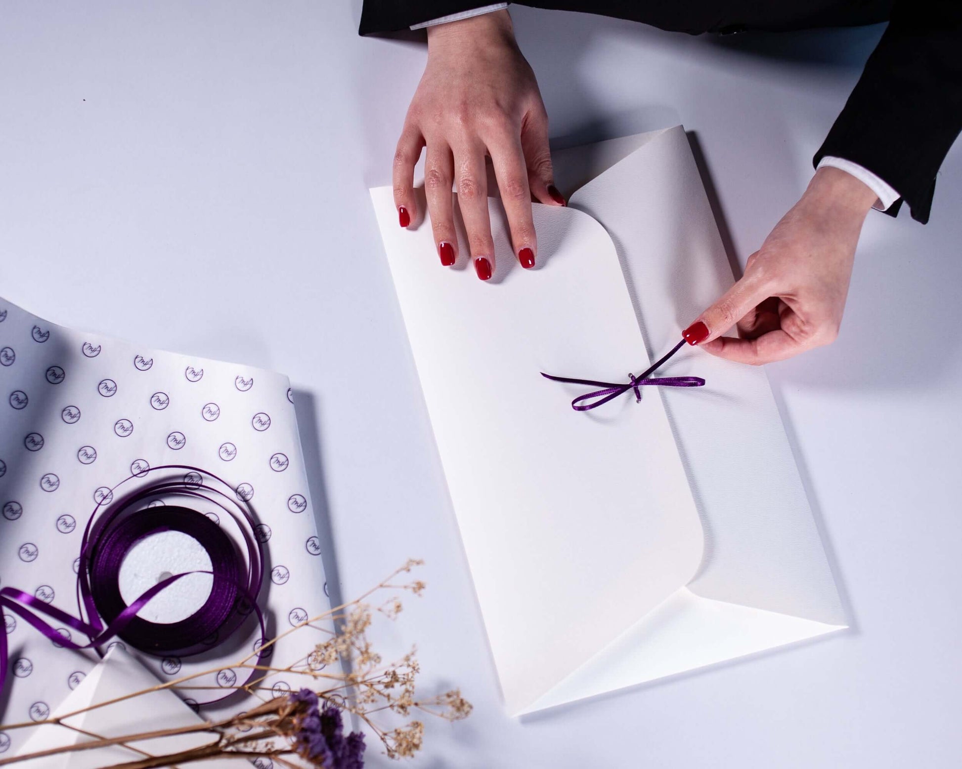 Signature Gift Wrap - MENZER HAJIYEVA