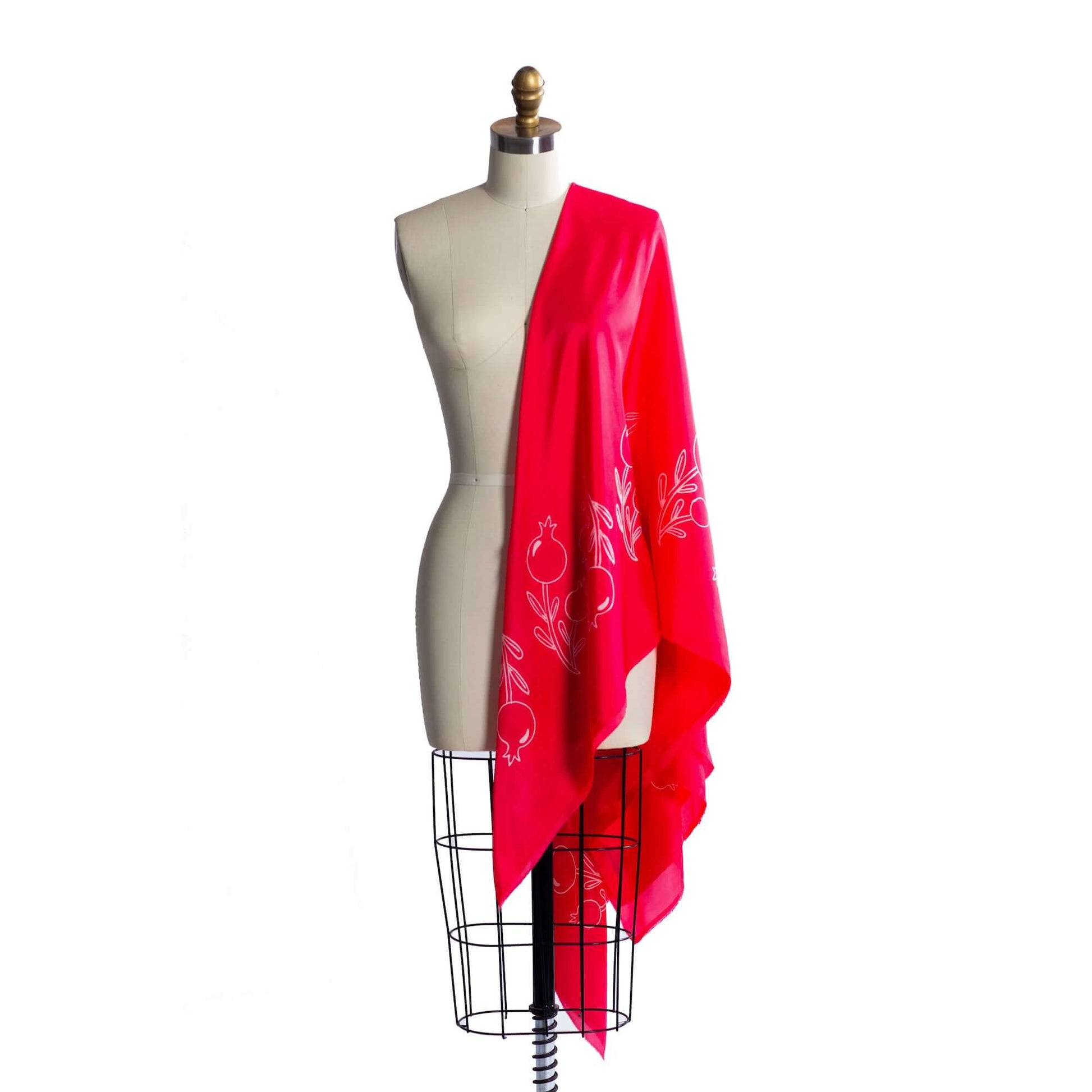 ZARANGIZ FUCHSIA - MENZER HAJIYEVA